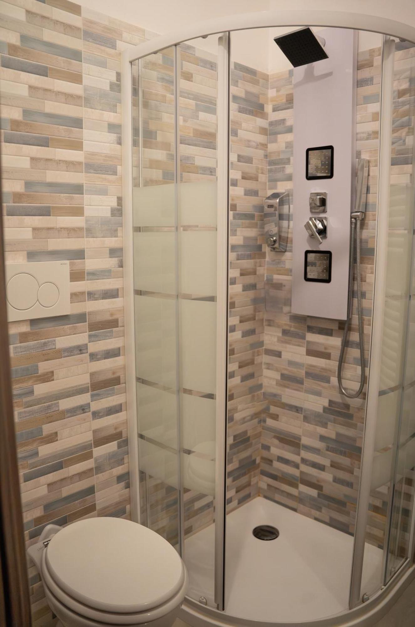 Lugaro Guest House تورينو المظهر الخارجي الصورة